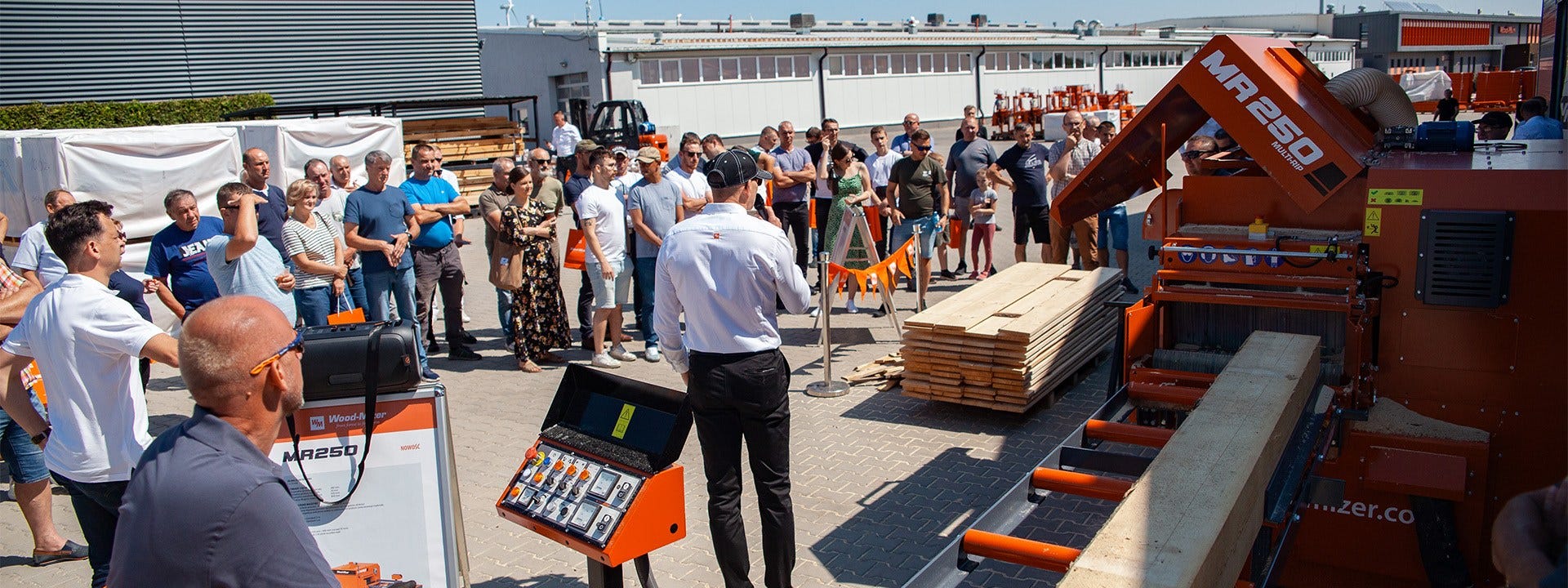 Customer Days 2024 au siège en Pologne et nouveautés machines